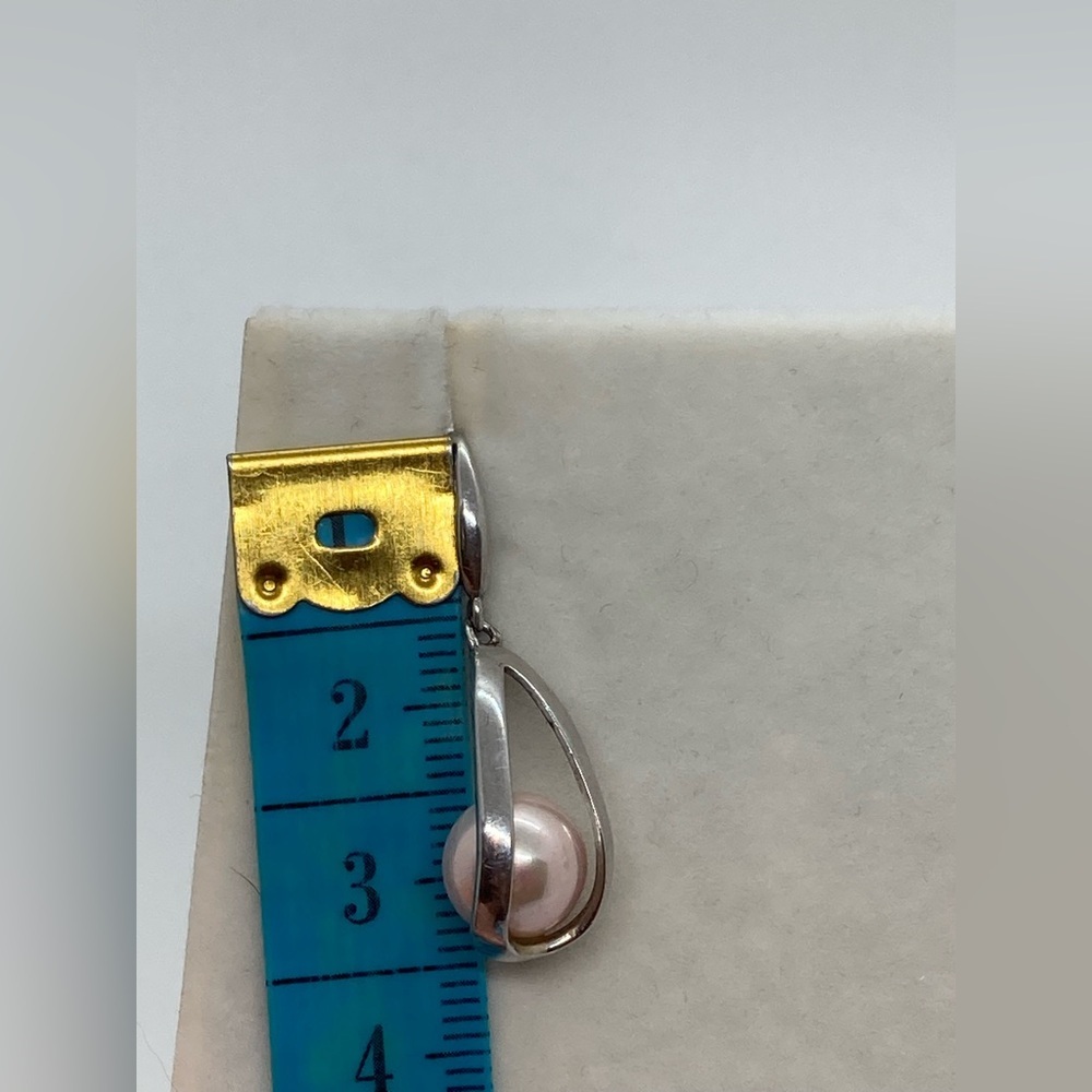925 Sterling & Pink Pearl Curved Modernist Floating Pearl Hook Earrings | 1.1” - Picture 7 of 7